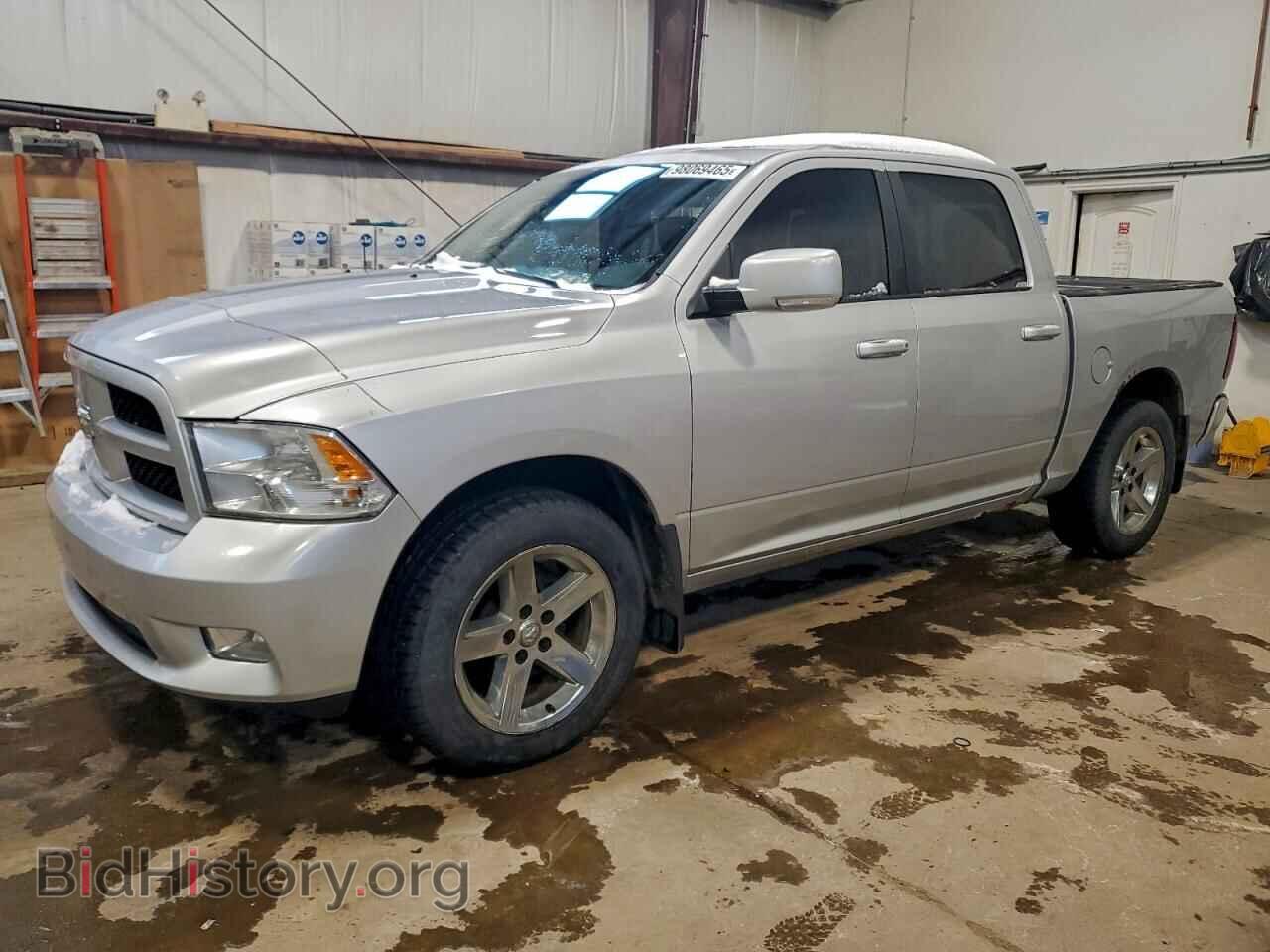 Photo 1D7RV1CT0BS681391 - DODGE All Models 2011