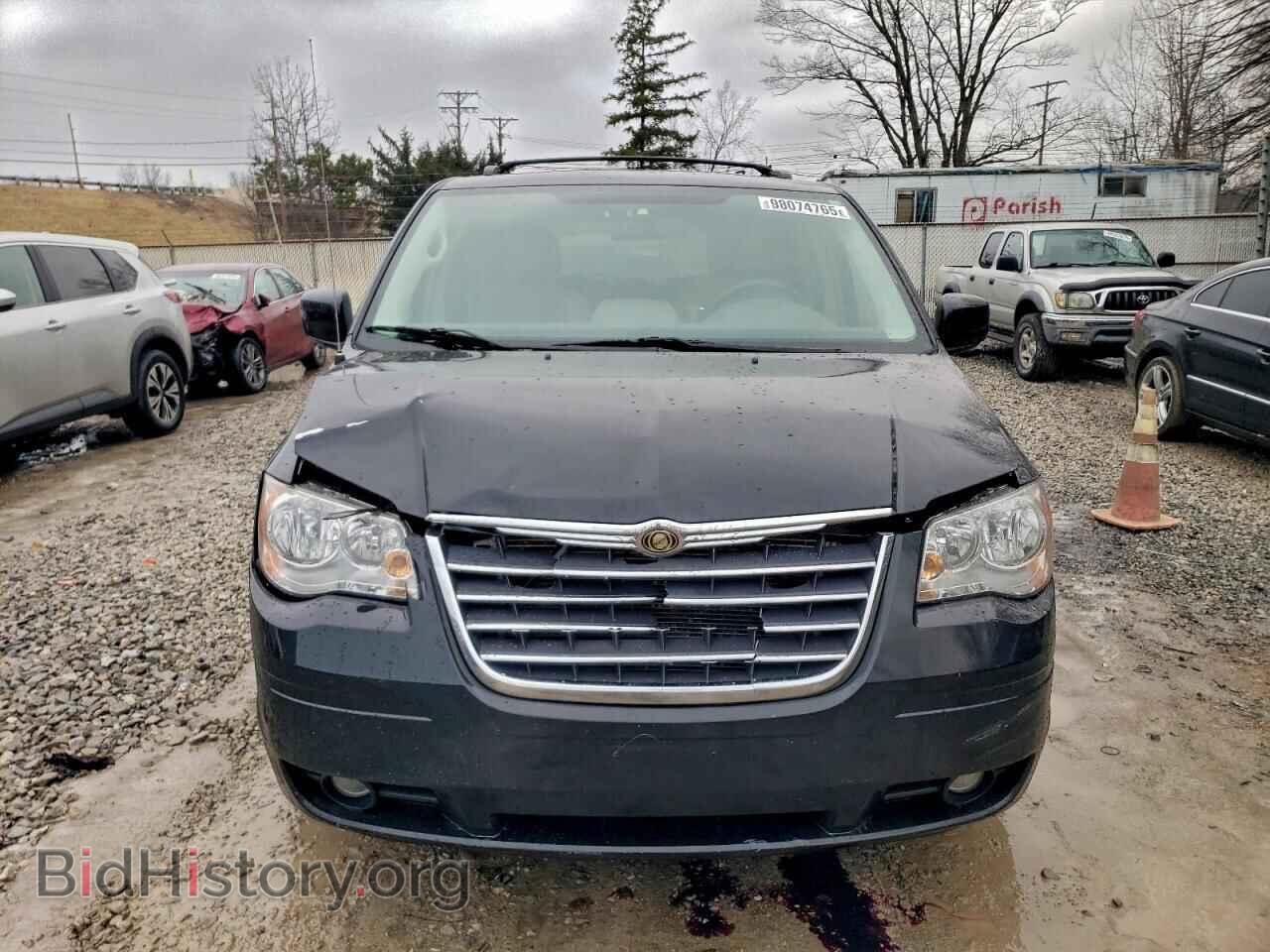 2008 CHRYSLER MINIVAN - VIN: 2A8HR54P78R758957 - Фото 5