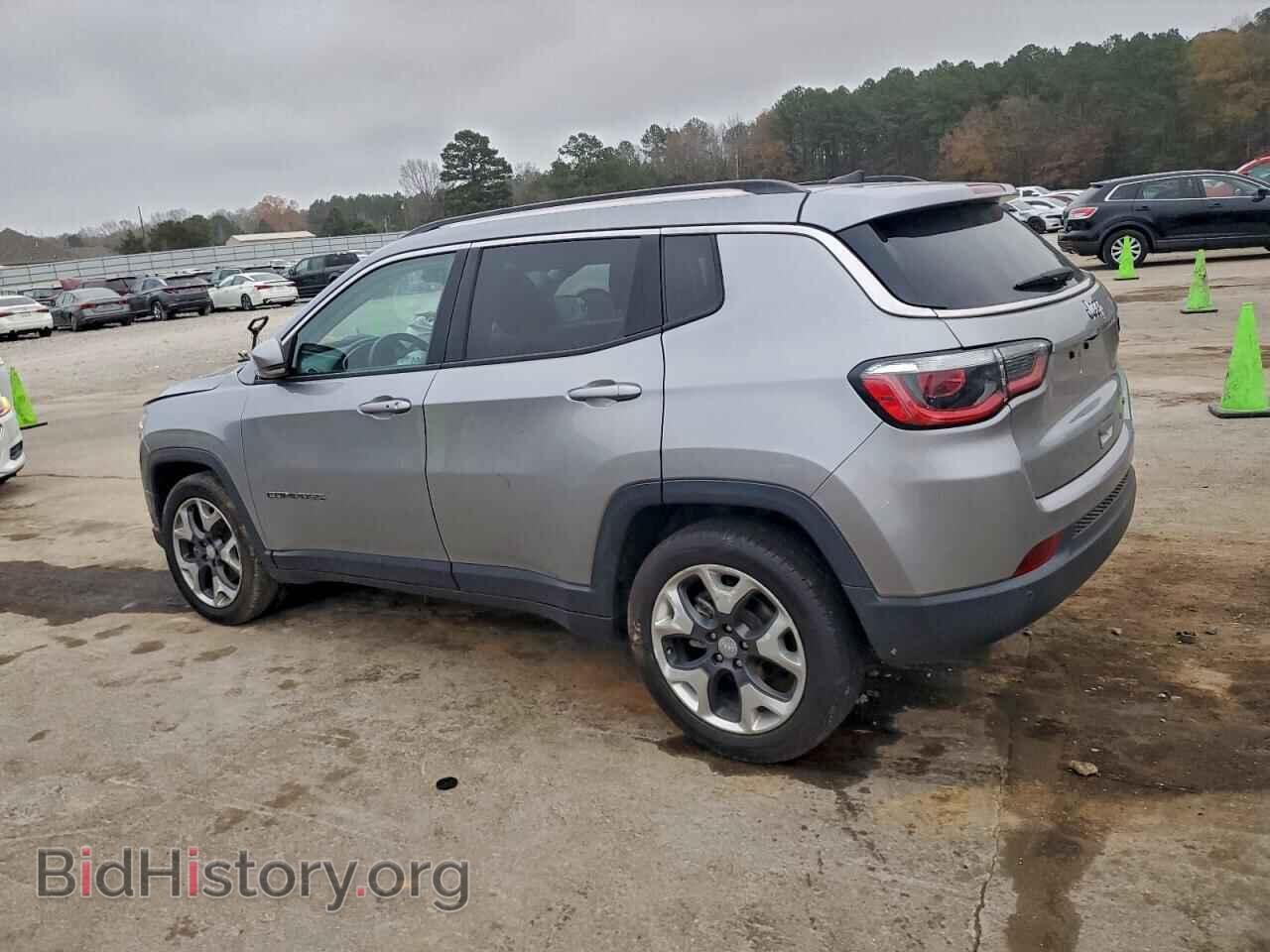 2018 JEEP COMPASS - VIN: 3C4NJCCB2JT358027 - Photo 2