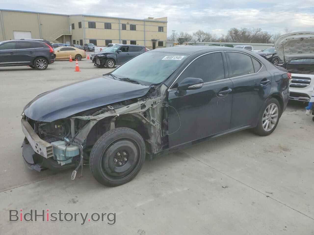 Photo JTHCF5C25A5041829 - LEXUS IS 2010