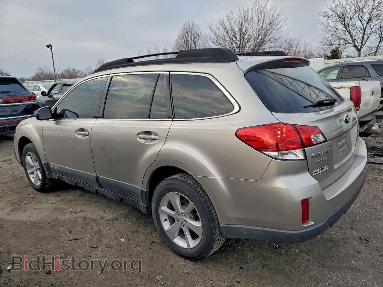 2014 SUBARU OUTBACK - VIN: 4S4BRBAC4E3214168 - Photo 2