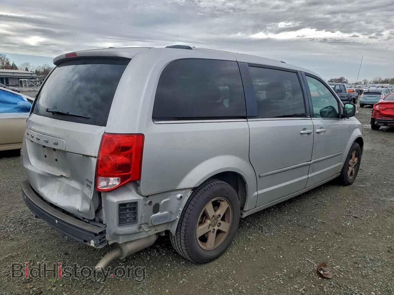 2011 DODGE CARAVAN - VIN: 2D4RN5DG9BR679503 - Фото 3