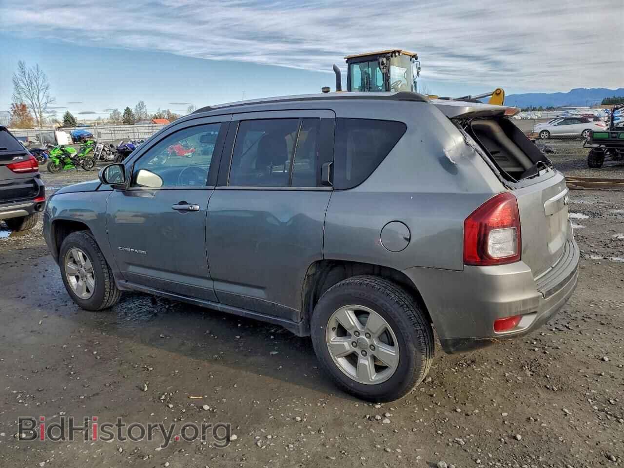 2014 JEEP COMPASS - VIN: 1C4NJCEA1ED522769 - Photo 2