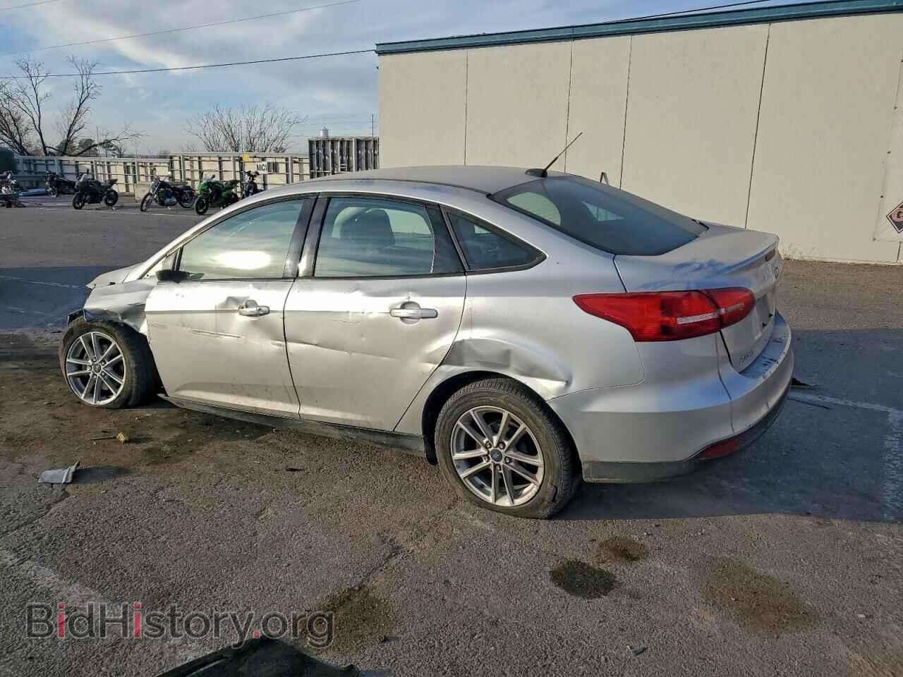 2017 FORD FOCUS - VIN: 1FADP3F23HL219655 - Фото 2