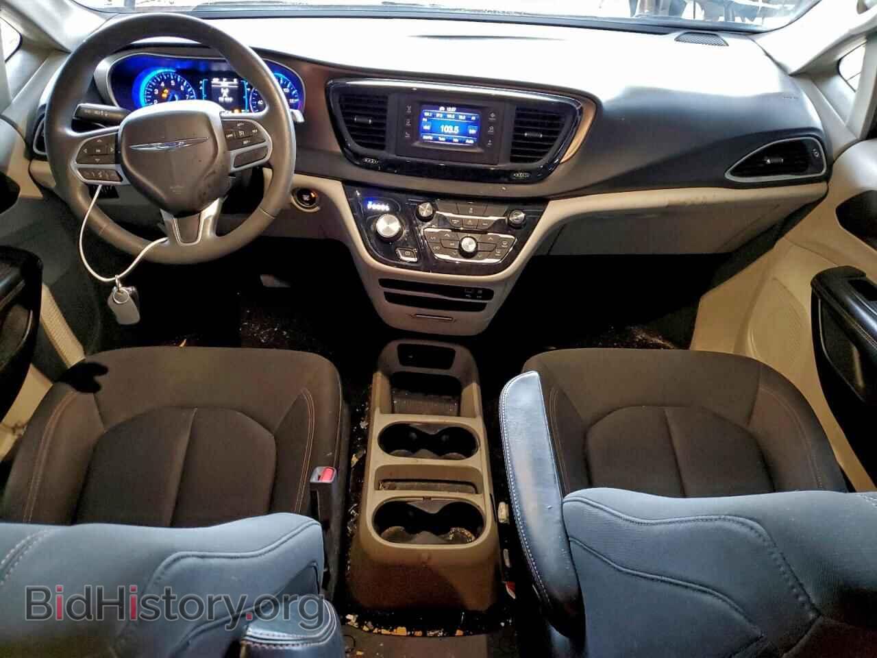 2017 CHRYSLER PACIFICA - VIN: 2C4RC1CG8HR588521 - Photo 8