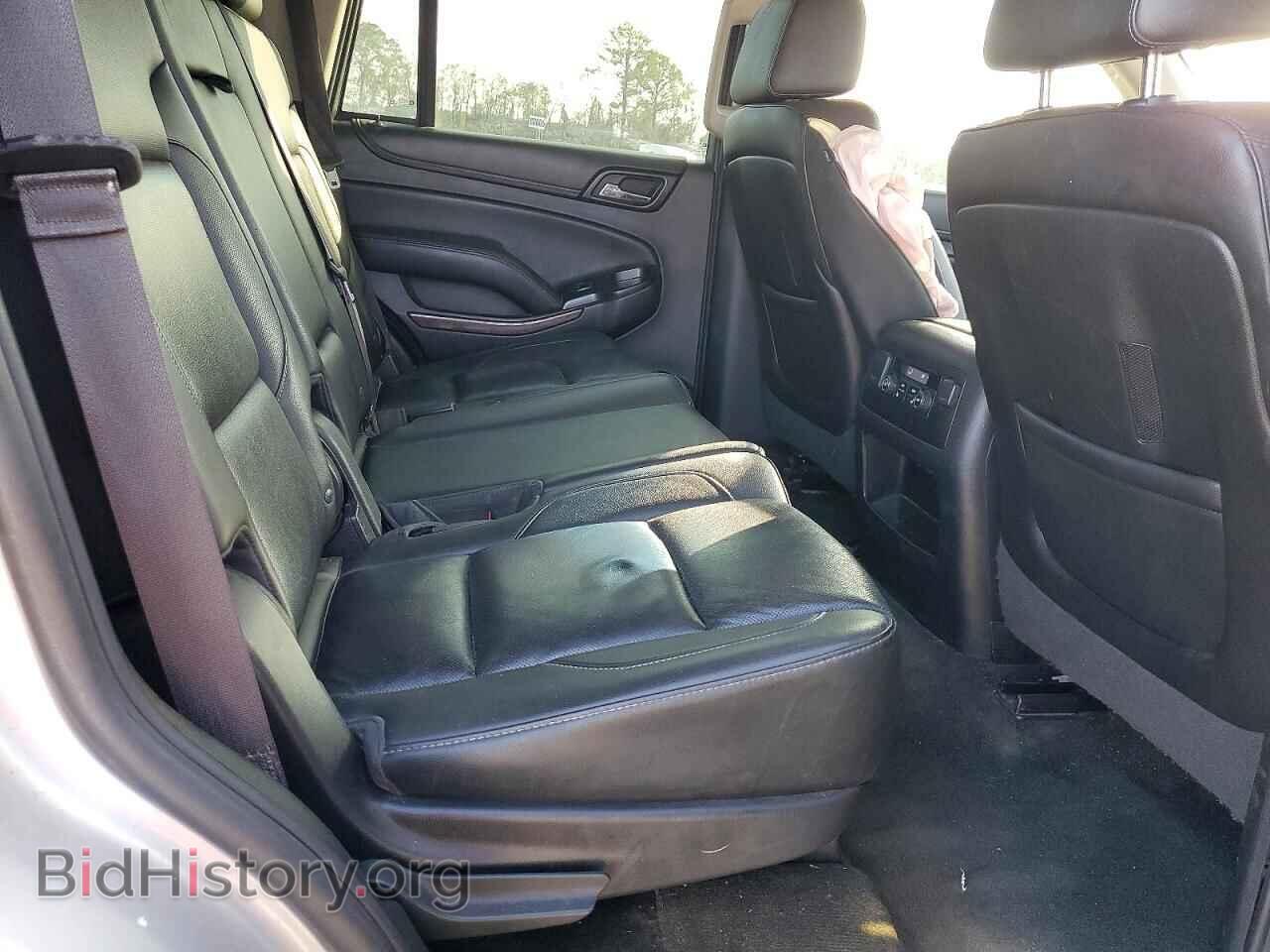 2016 GMC YUKON - VIN: 1GKS1BKC2GR166345 - Photo 11