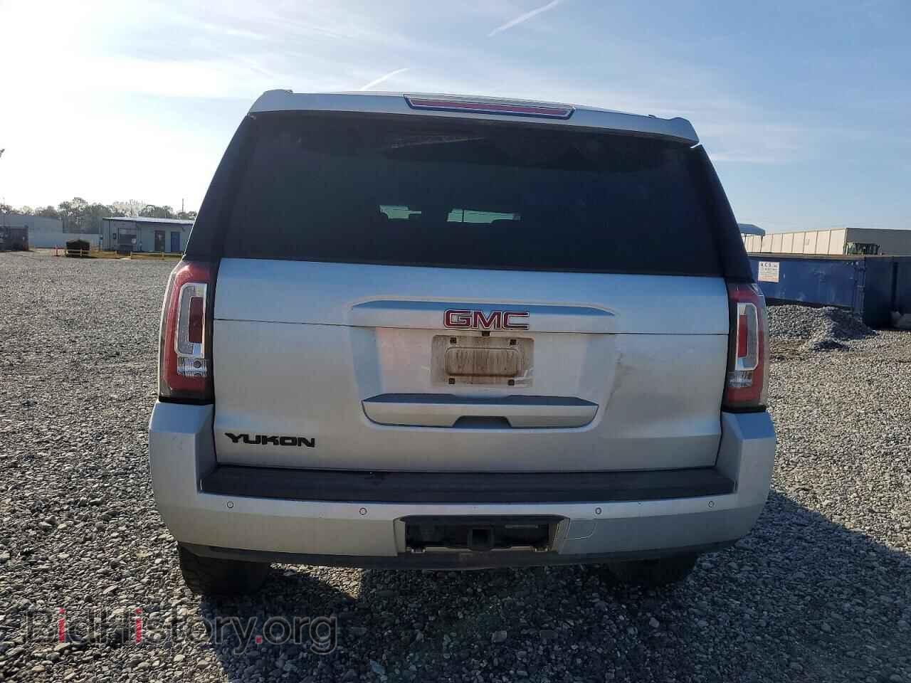 2016 GMC YUKON - VIN: 1GKS1BKC2GR166345 - Photo 6