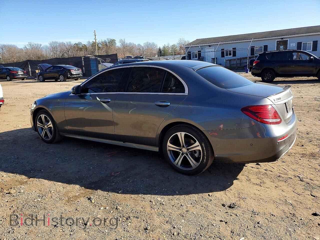 2017 MERCEDES-BENZ E-CLASS - VIN: WDDZF4KB1HA157625 - Фото 2