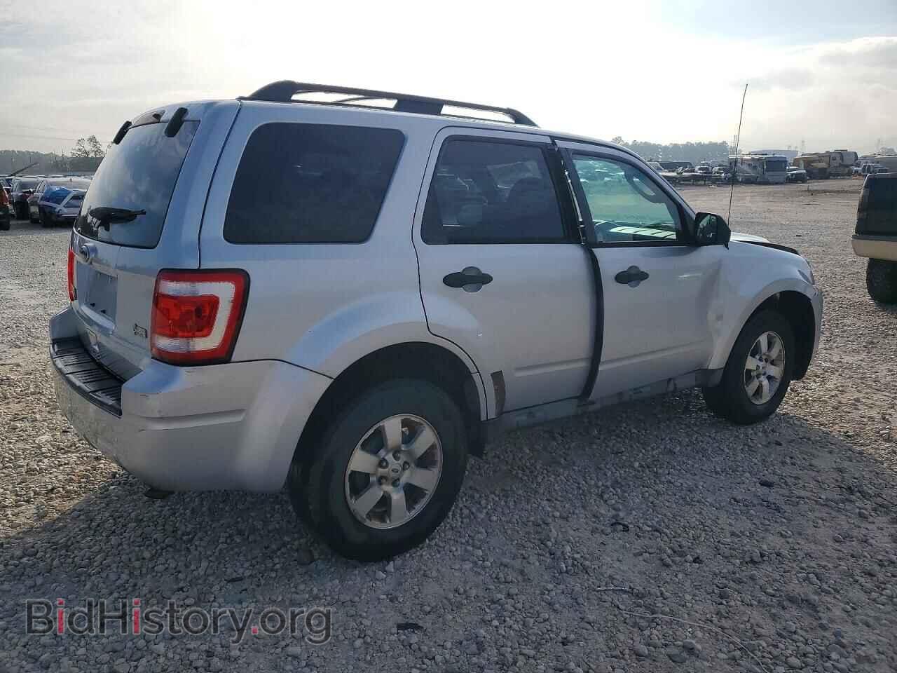 2011 FORD ESCAPE - VIN: 1FMCU0DG0BKA38033 - Фото 3