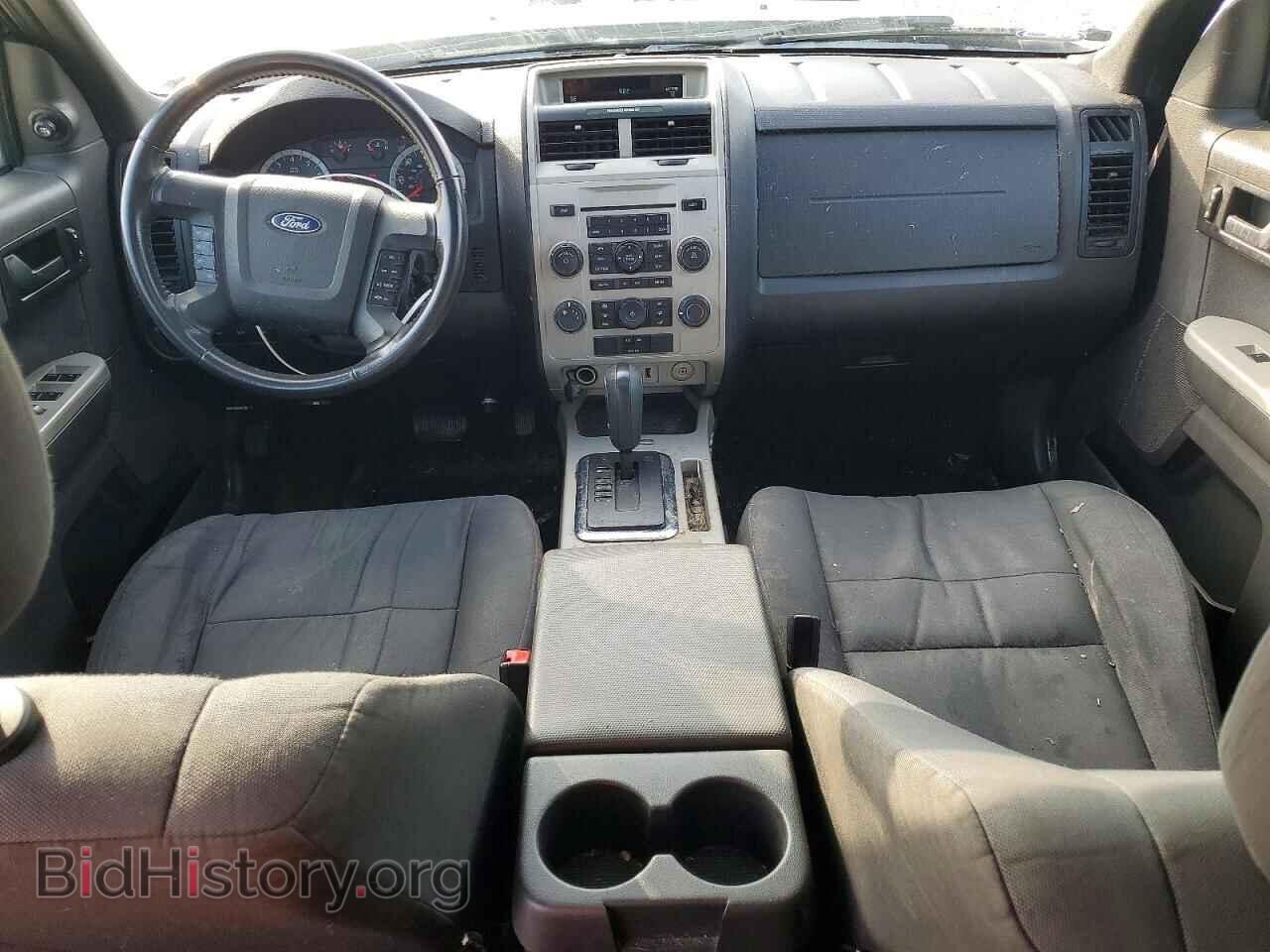 2011 FORD ESCAPE - VIN: 1FMCU0DG0BKA38033 - Фото 8