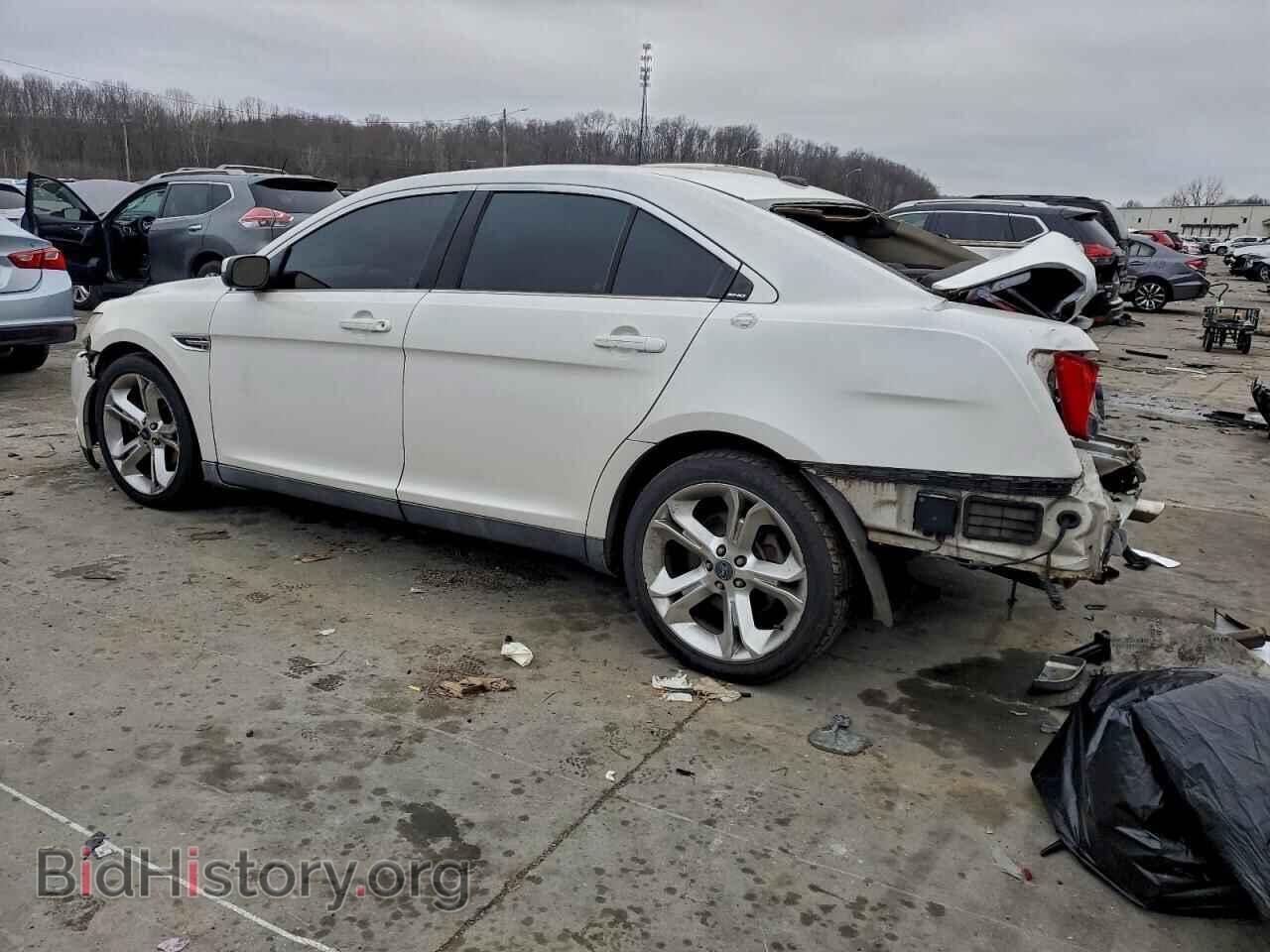 2011 FORD TAURUS - VIN: 1FAHP2KT3BG126497 - Фото 2