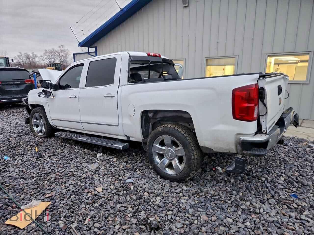 2018 CHEVROLET ALL Models - VIN: 3GCUKSEC2JG377372 - Фото 2