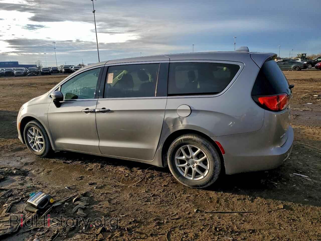2017 CHRYSLER PACIFICA - VIN: 2C4RC1DG2HR552497 - Photo 2