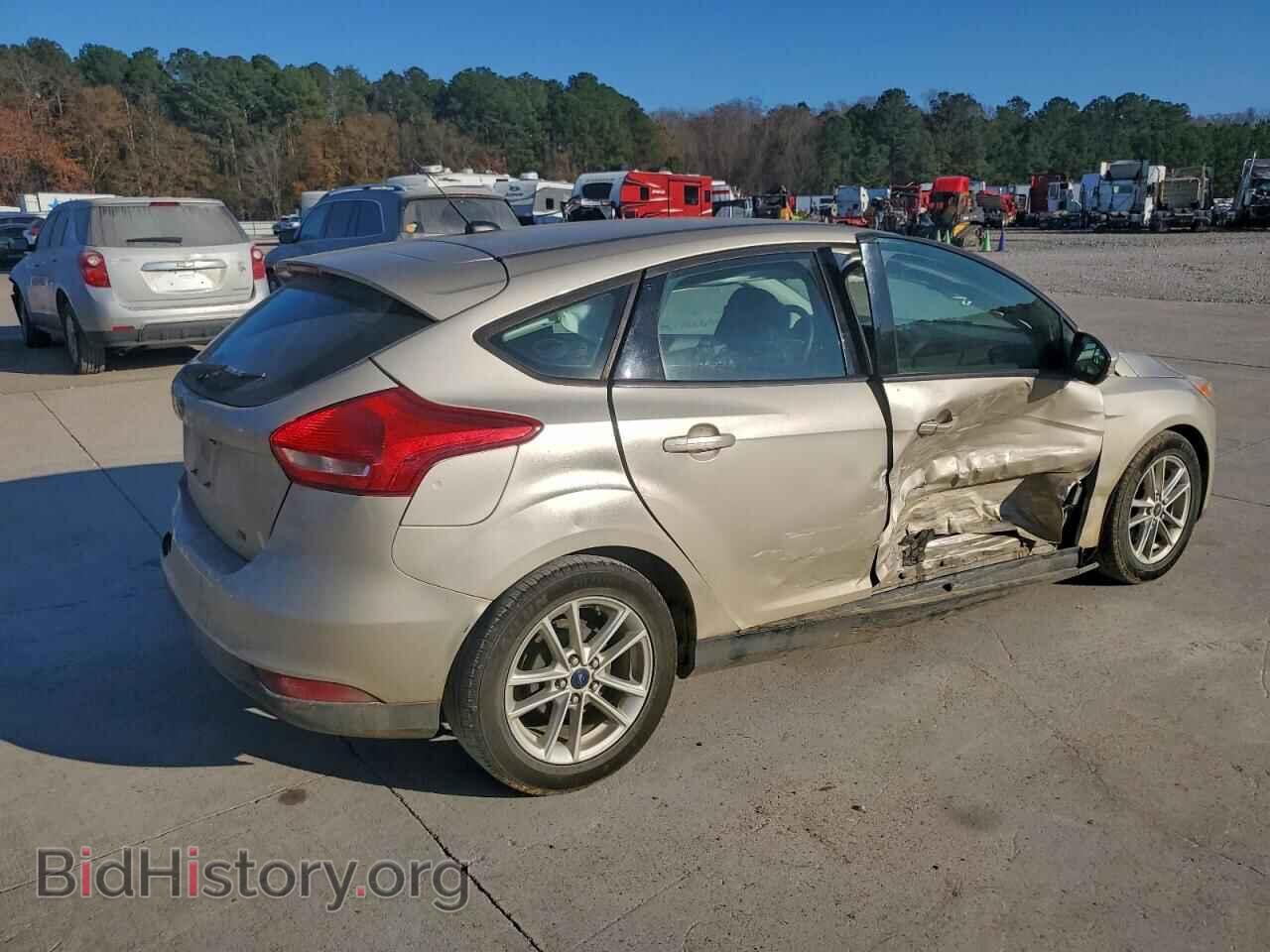 2017 FORD FOCUS - VIN: 1FADP3K28HL212920 - Фото 3