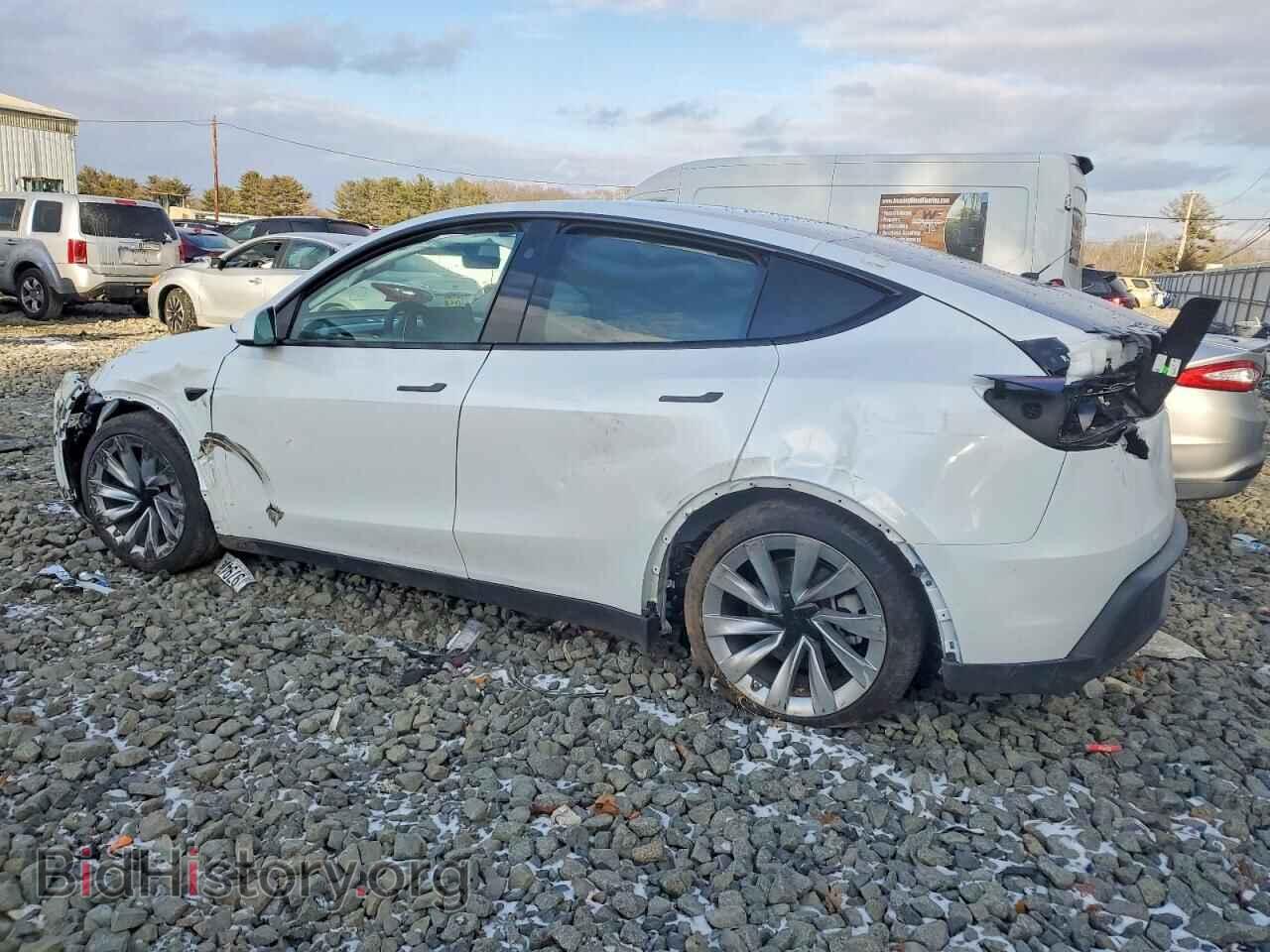 2026 TESLA MODEL Y - VIN: 7SAYGDEE1TA414484 - Фото 2