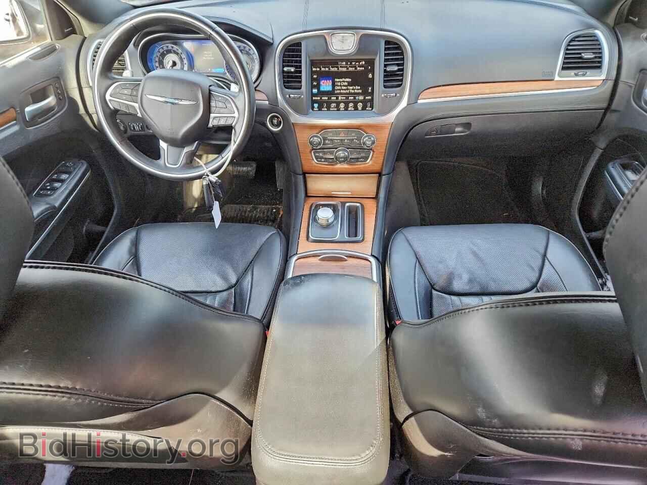 2015 CHRYSLER 300 - VIN: 2C3CCASG2FH905630 - Фото 8