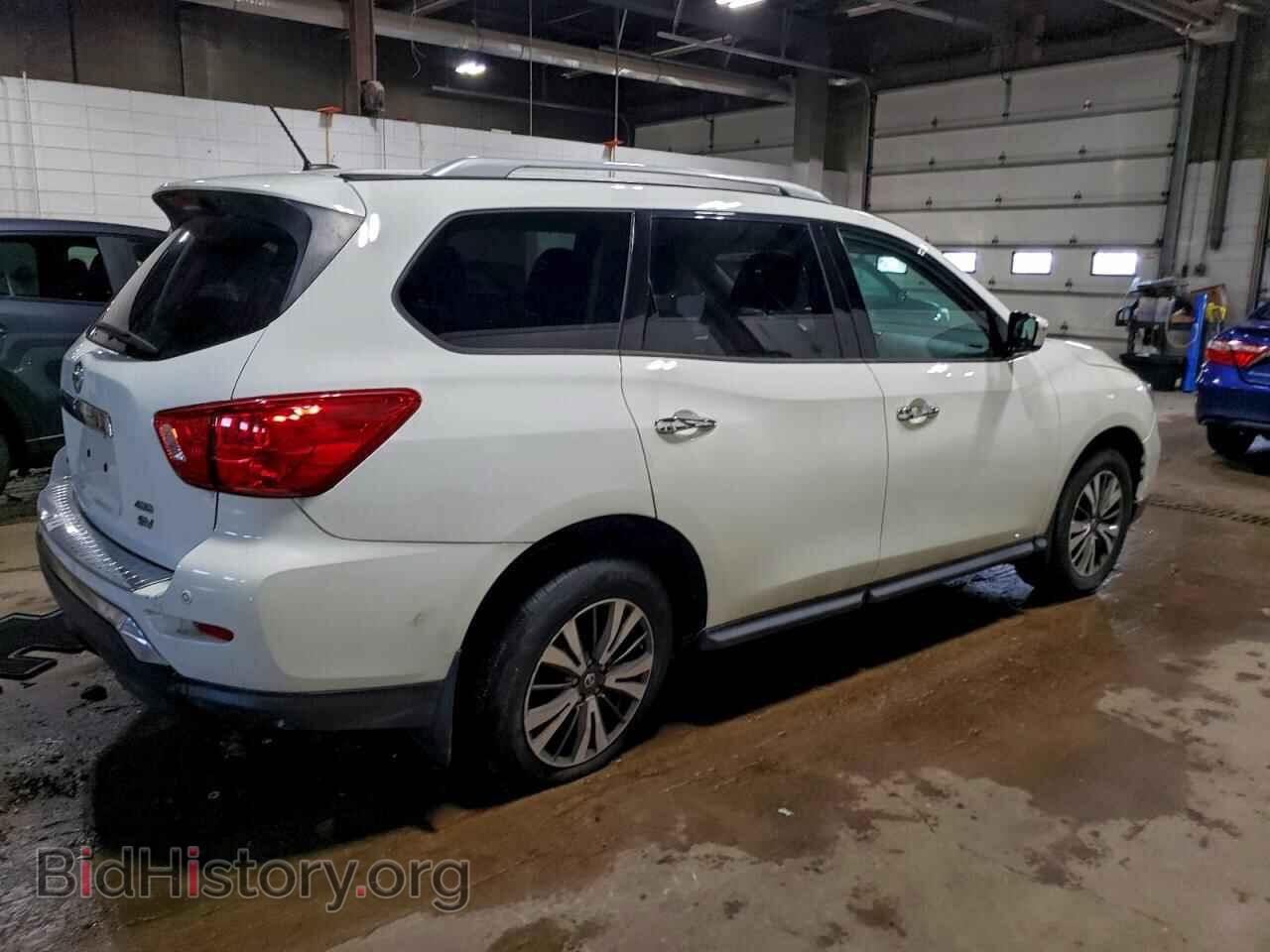 2017 NISSAN PATHFINDER - VIN: 5N1DR2MM7HC902327 - Фото 3