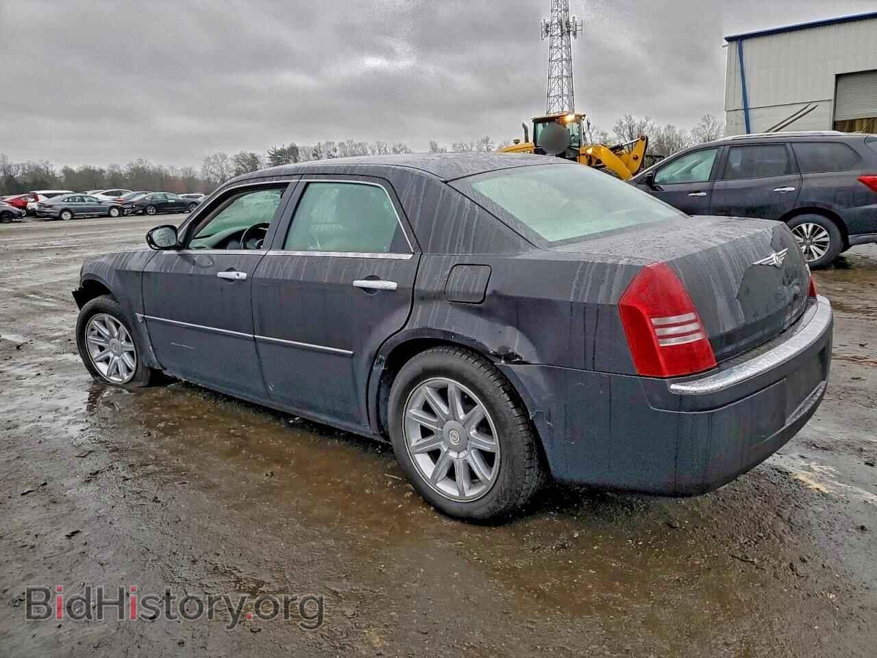 2005 CHRYSLER 300 - VIN: 2C3JA63H75H605601 - Фото 2