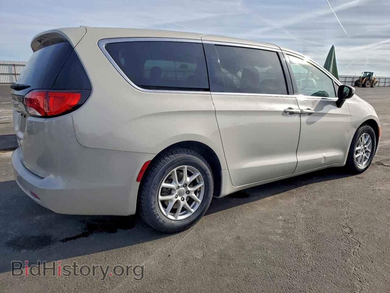 2017 CHRYSLER PACIFICA - VIN: 2C4RC1CG3HR753021 - Photo 3
