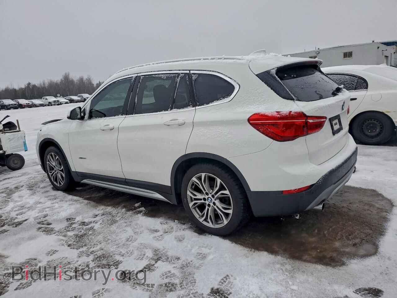 2017 BMW X1 - VIN: WBXHT3C3XH5F79617 - Фото 2