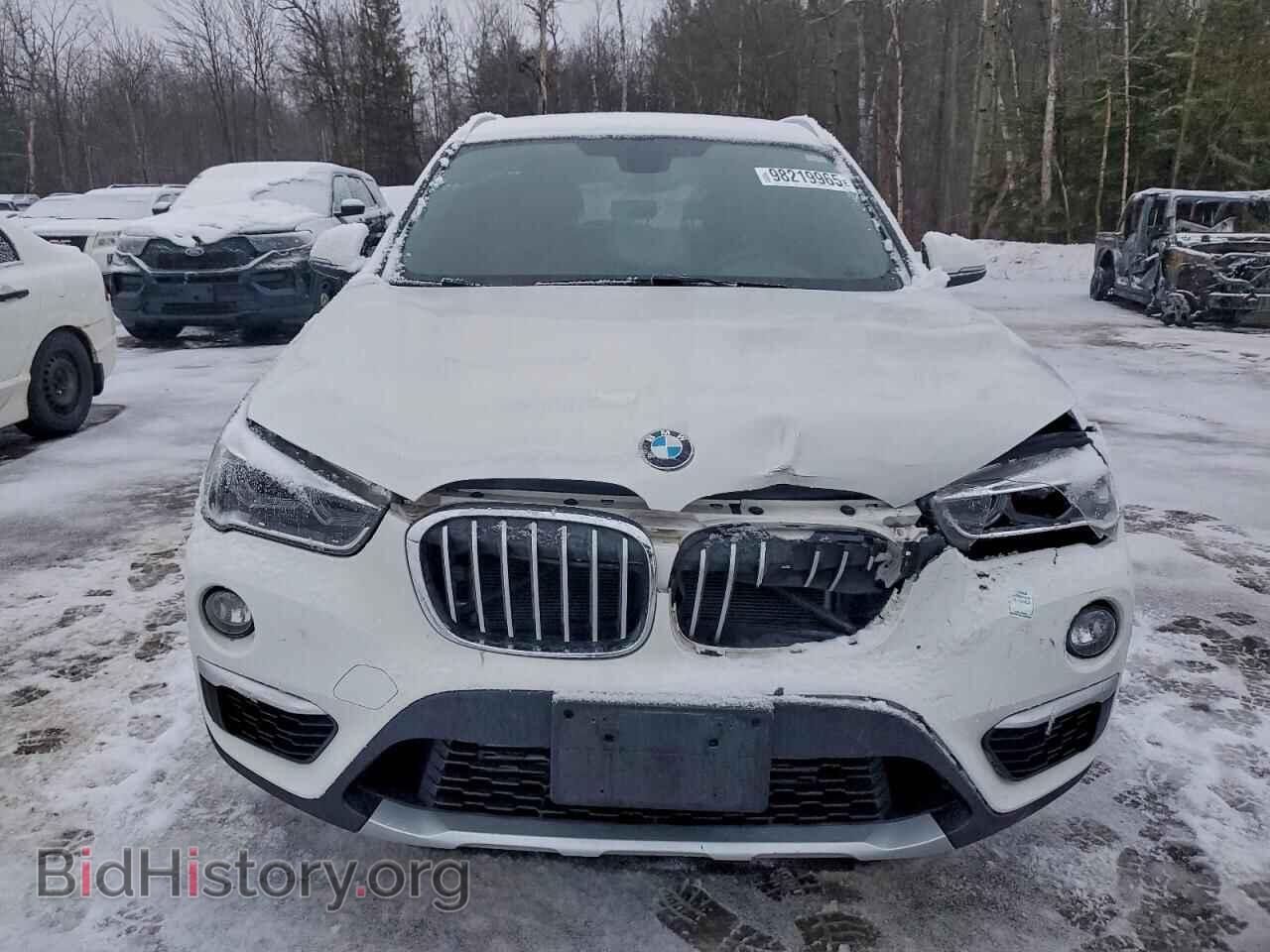 2017 BMW X1 - VIN: WBXHT3C3XH5F79617 - Фото 5