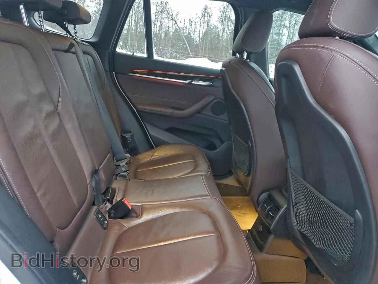 2017 BMW X1 - VIN: WBXHT3C3XH5F79617 - Фото 10