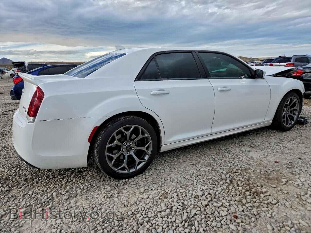 2016 CHRYSLER 300 - VIN: 2C3CCABT2GH212698 - Photo 3