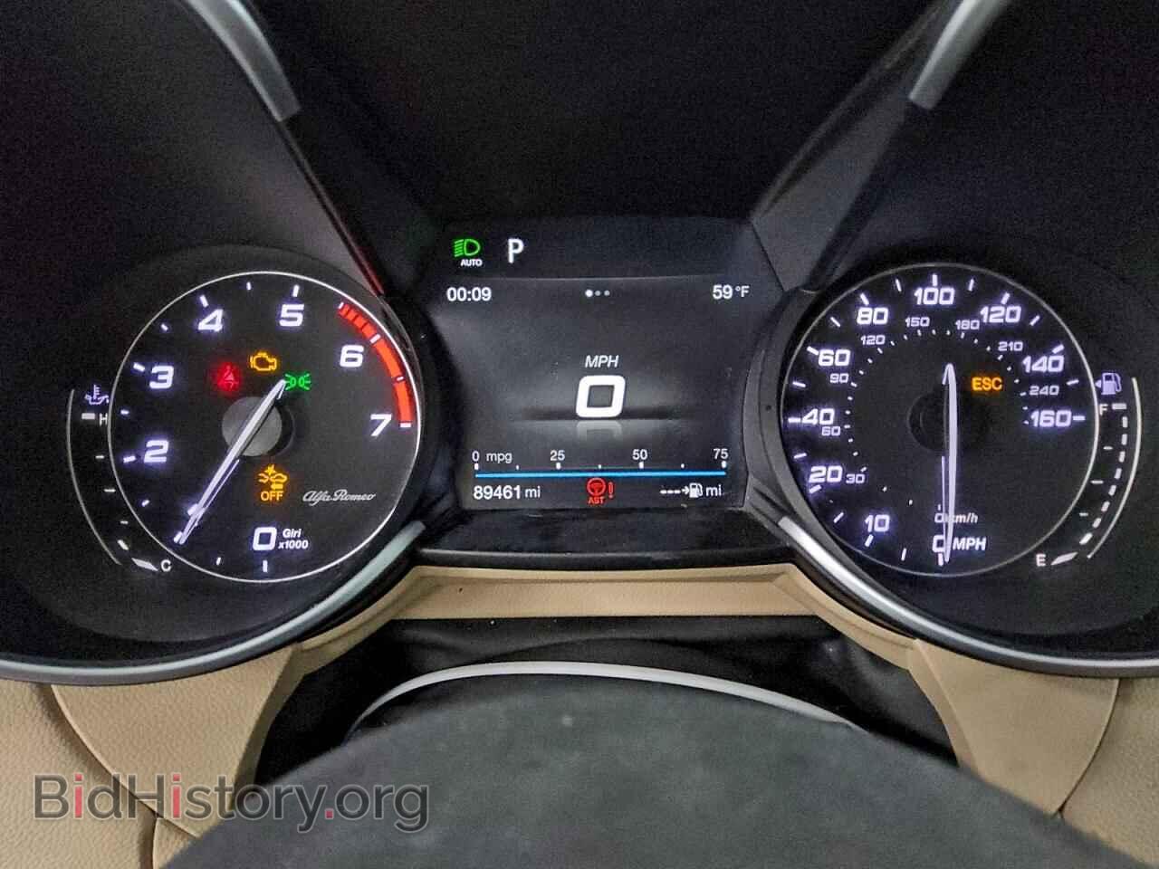 2017 ALFA ROMEO GIULIA - VIN: ZARFAECN2H7550790 - Фото 9