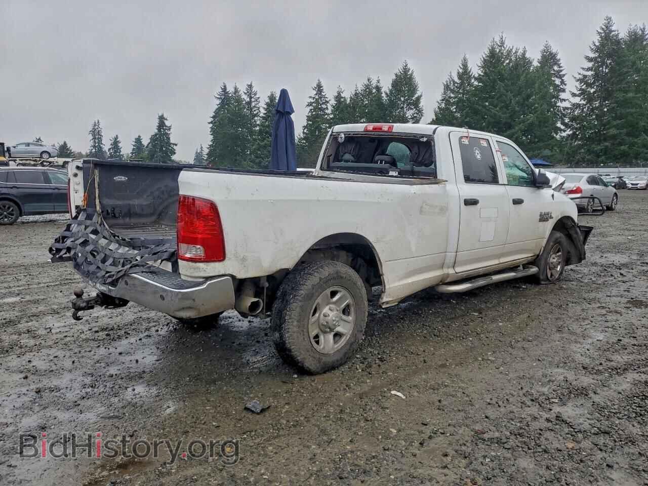 2018 RAM All Models - VIN: 3C6UR5HL1JG191662 - Фото 3