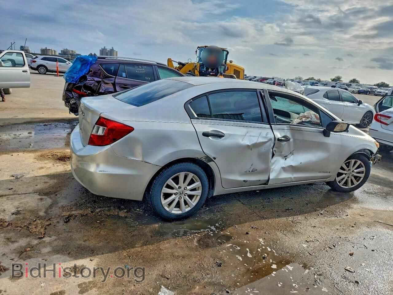 2012 HONDA CIVIC - VIN: 2HGFB2F27CH515698 - Фото 3
