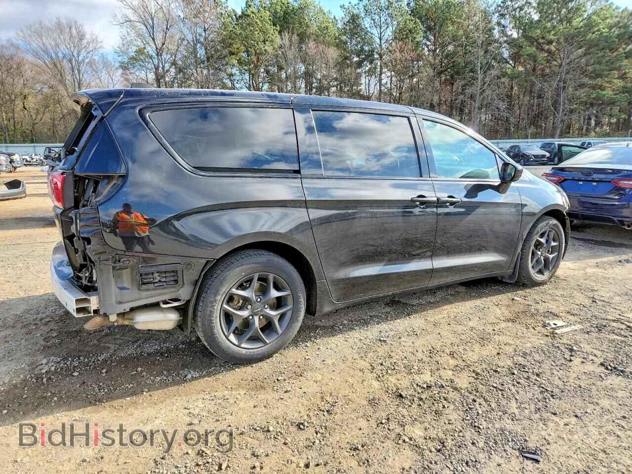 2020 CHRYSLER PACIFICA - VIN: 2C4RC1FG4LR261909 - Photo 3