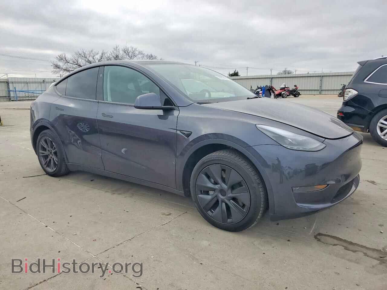 2025 TESLA MODEL Y - VIN: 7SAYGDED5SA364548 - Фото 4