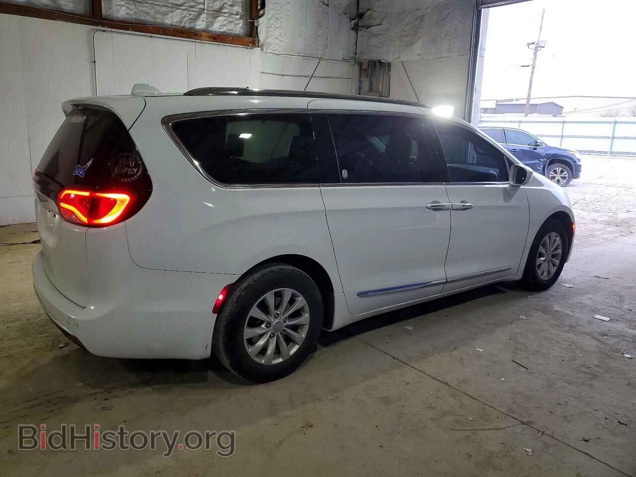 2019 CHRYSLER PACIFICA - VIN: 2C4RC1BG9KR625407 - Photo 3