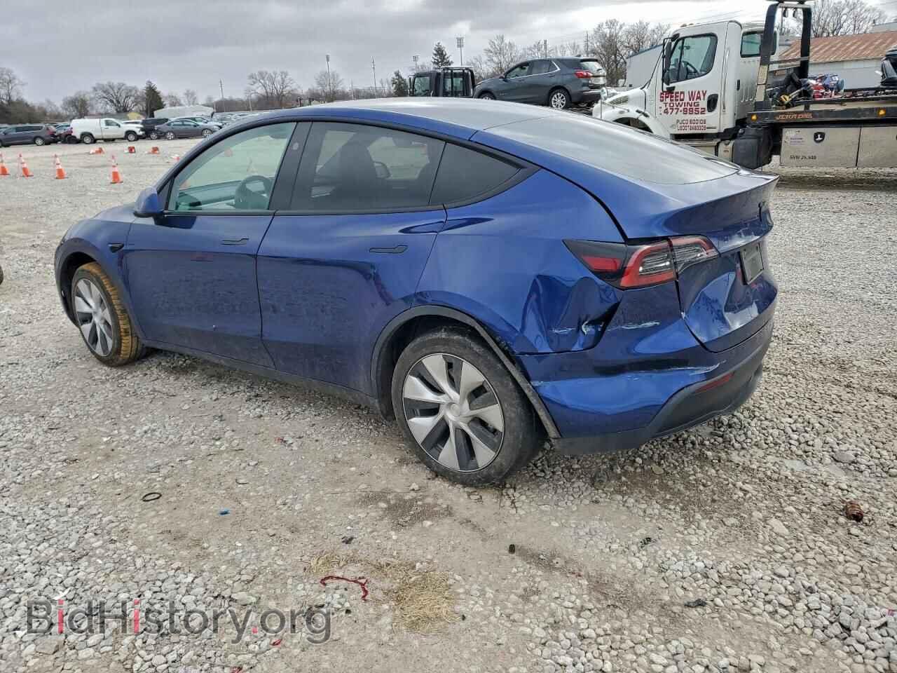 2023 TESLA MODEL Y - VIN: 7SAYGDEE2PF837941 - Photo 2