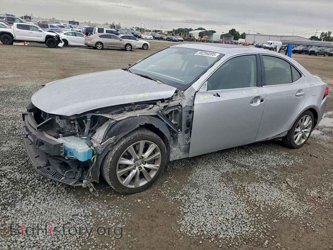 Photo JTHBA1D29G5010481 - LEXUS IS 2016