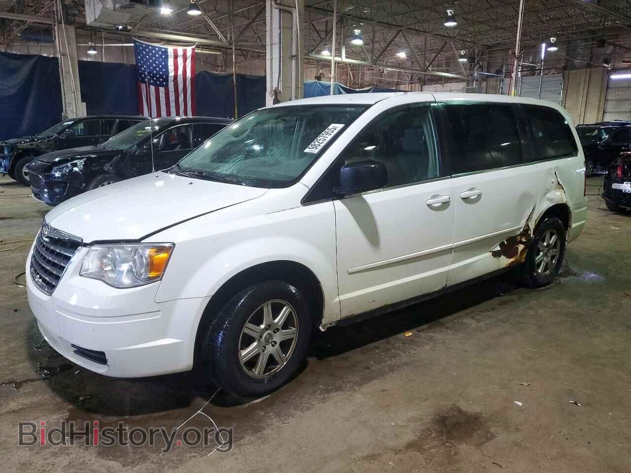 Photo 2A4RR2D18AR398524 - CHRYSLER MINIVAN 2010
