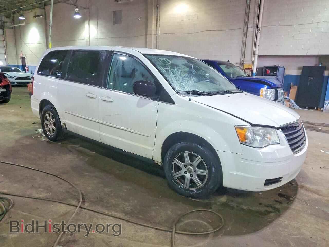 2010 CHRYSLER MINIVAN - VIN: 2A4RR2D18AR398524 - Photo 4