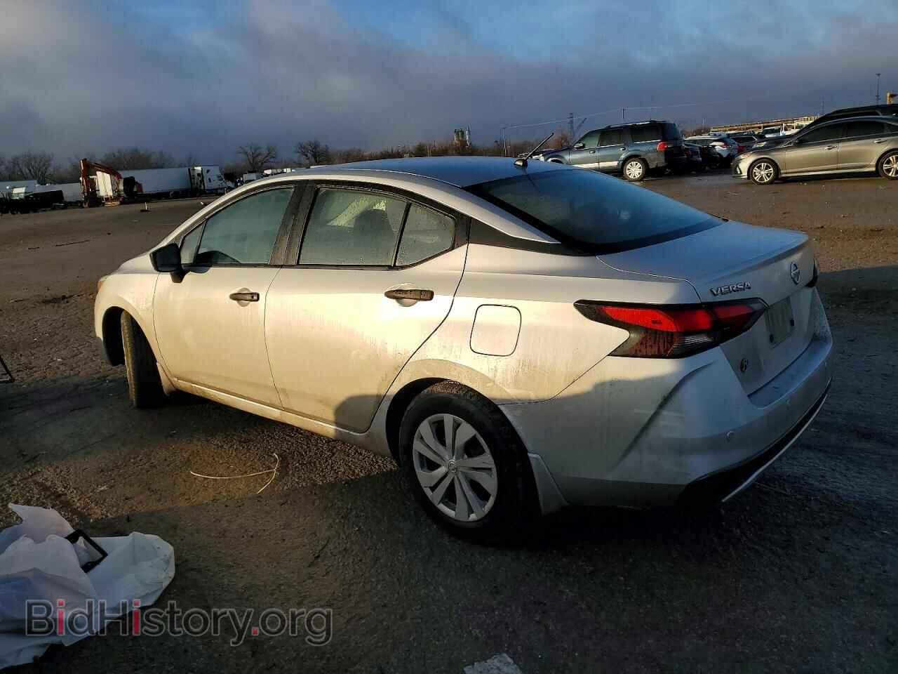 2021 NISSAN VERSA - VIN: 3N1CN8DV2ML815315 - Фото 2