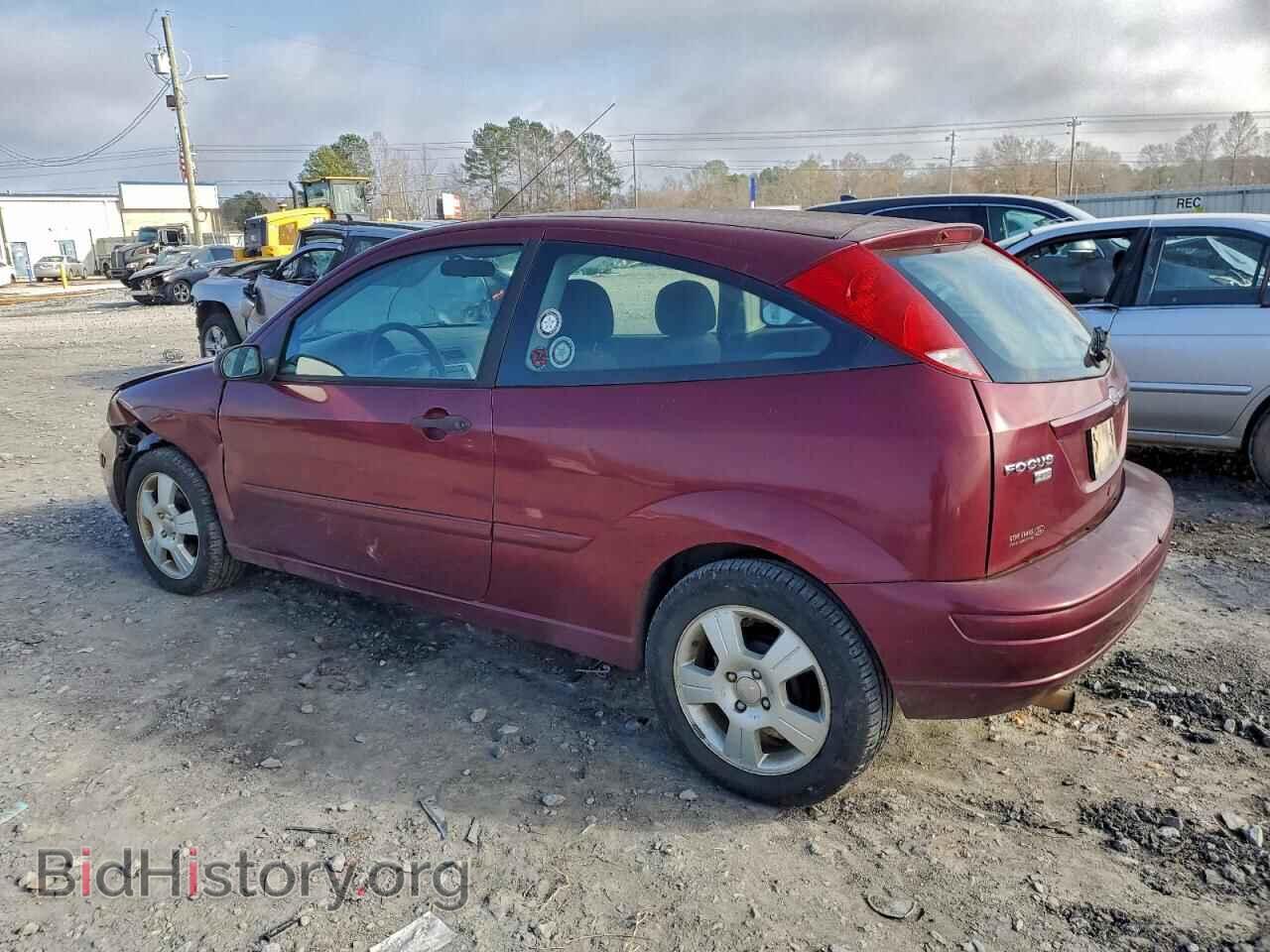 2006 FORD FOCUS - VIN: 1FAFP31N16W143570 - Фото 2