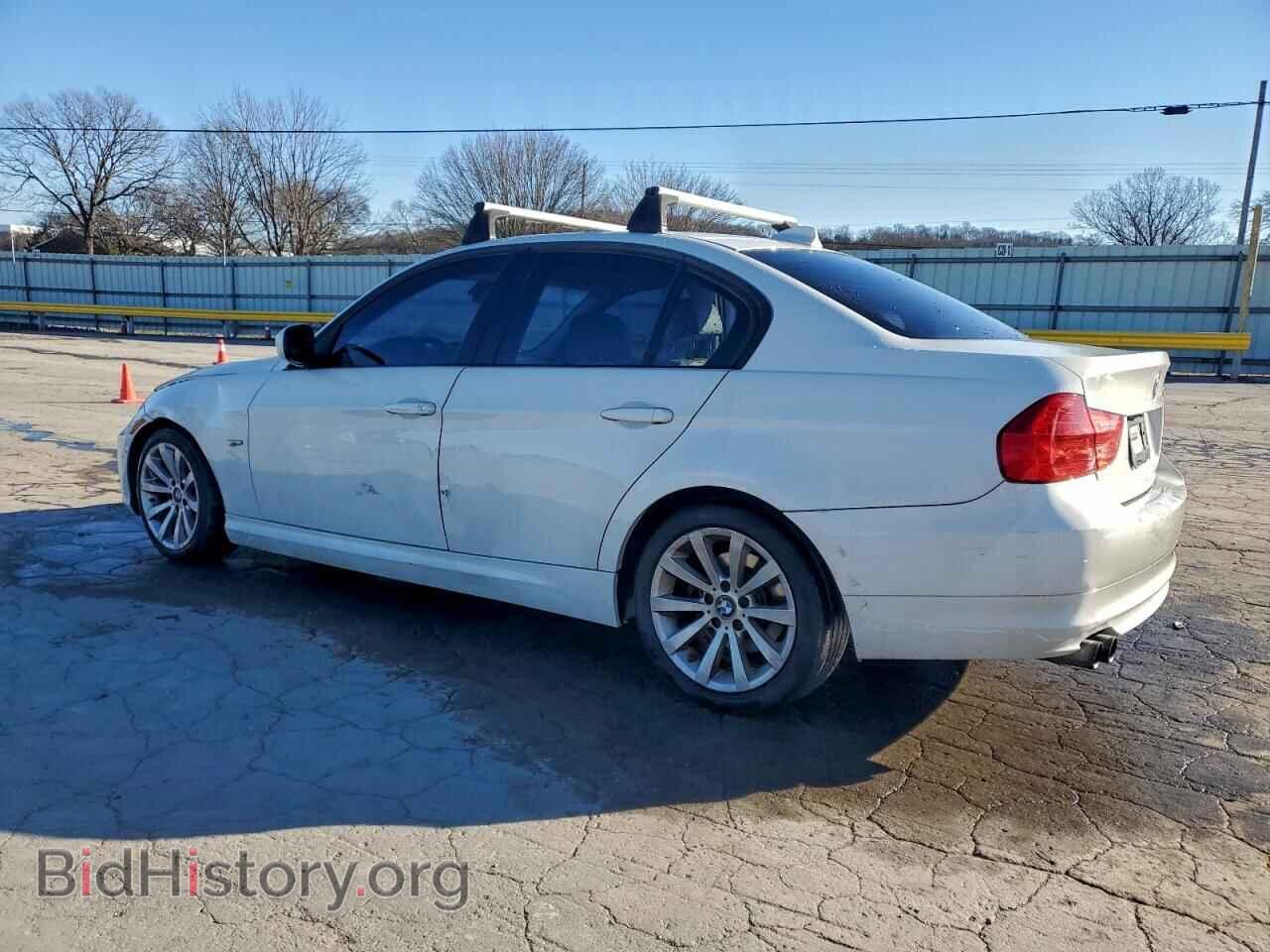 2011 BMW 3 SERIES - VIN: WBAPH7C54BE461681 - Фото 2