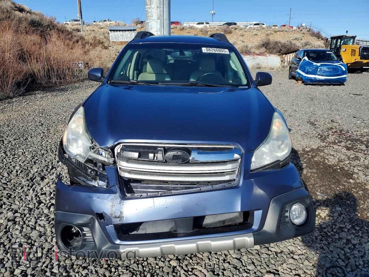 2014 SUBARU OUTBACK - VIN: 4S4BRBLCXE3273660 - Фото 5
