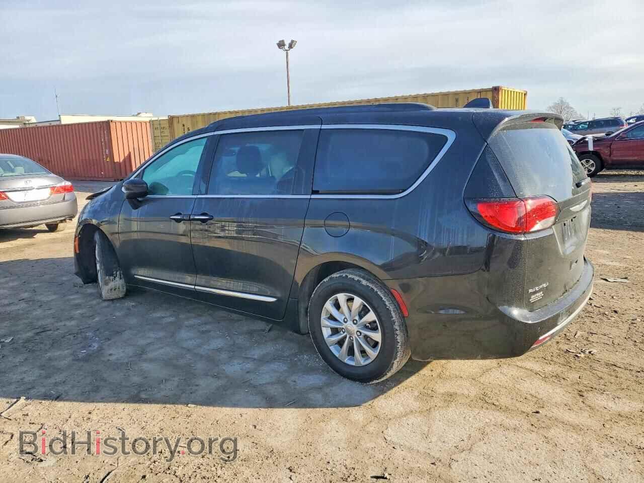 2017 CHRYSLER PACIFICA - VIN: 2C4RC1BG0HR837735 - Фото 2