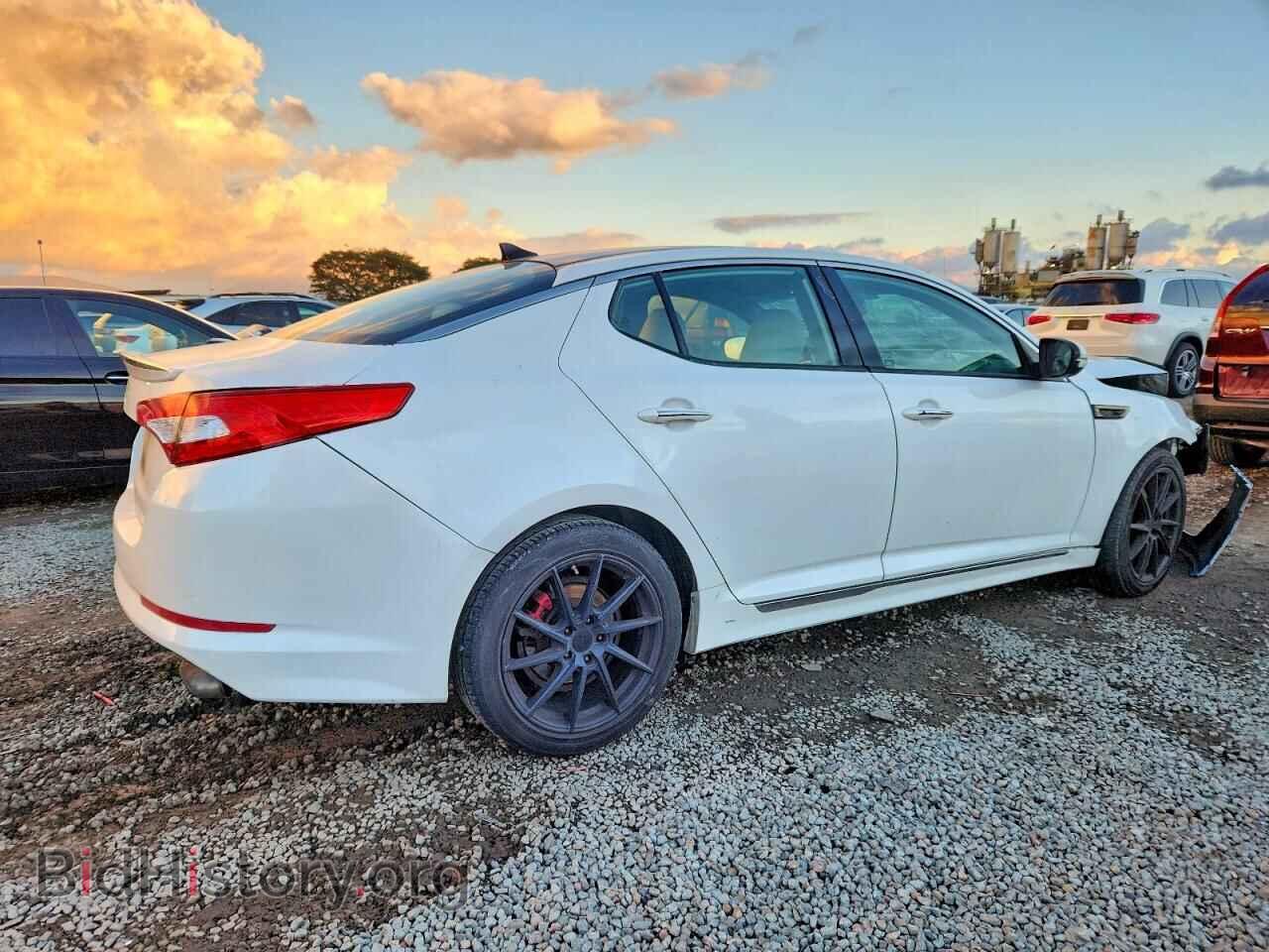 2013 KIA OPTIMA - VIN: 5XXGR4A63DG126002 - Фото 3