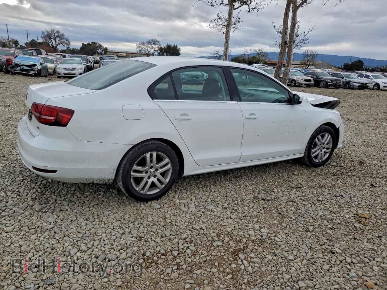 2017 VOLKSWAGEN JETTA - VIN: 3VW2B7AJ3HM234920 - Фото 3