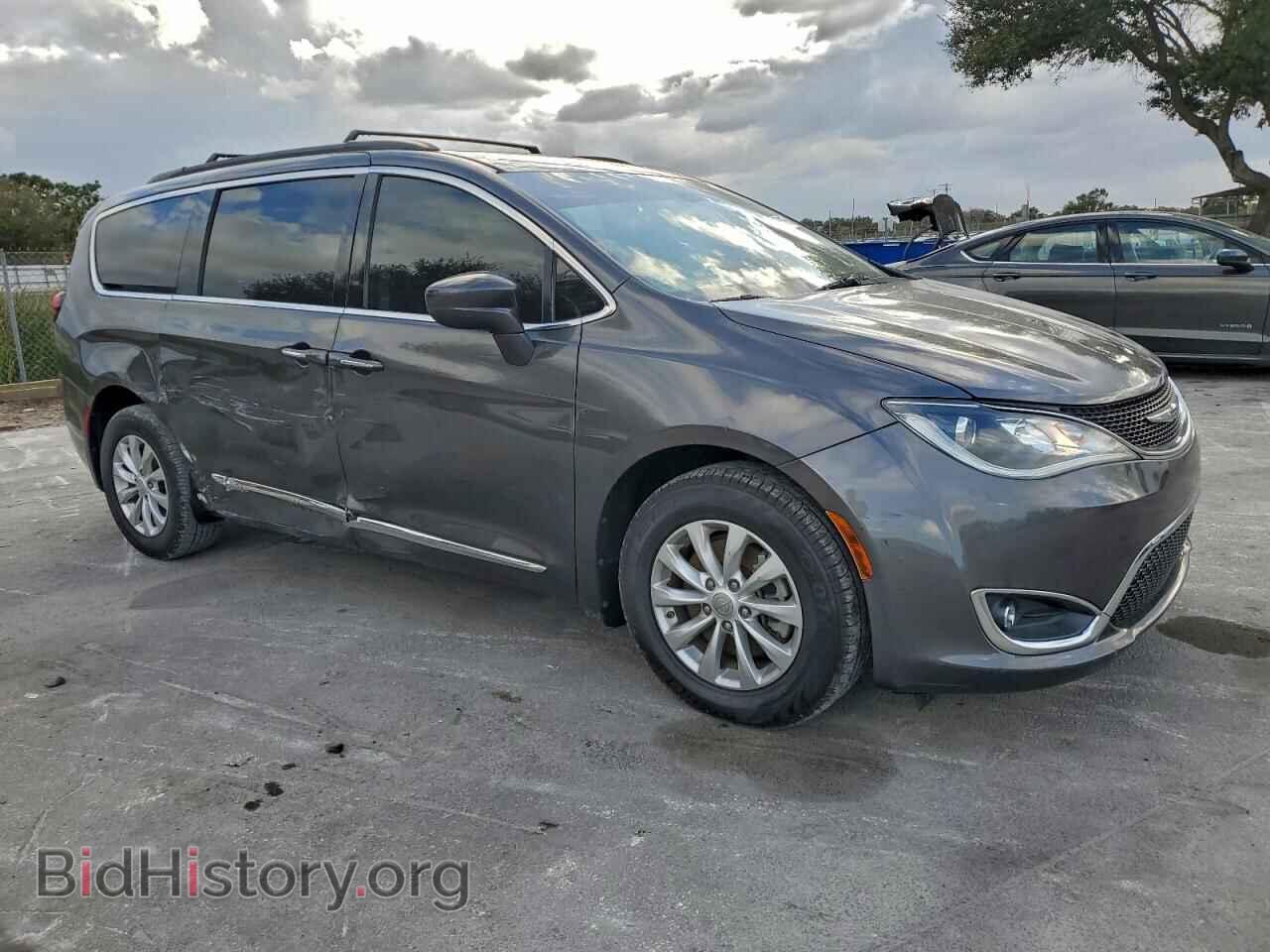 2017 CHRYSLER PACIFICA - VIN: 2C4RC1BG9HR583085 - Фото 4