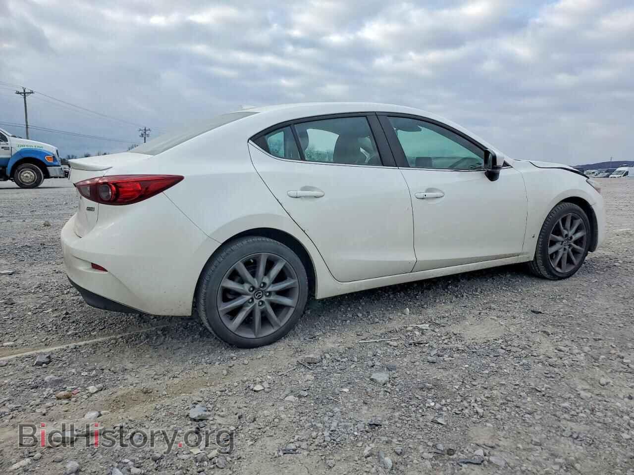 2018 MAZDA 3 - VIN: 3MZBN1V39JM189875 - Фото 3