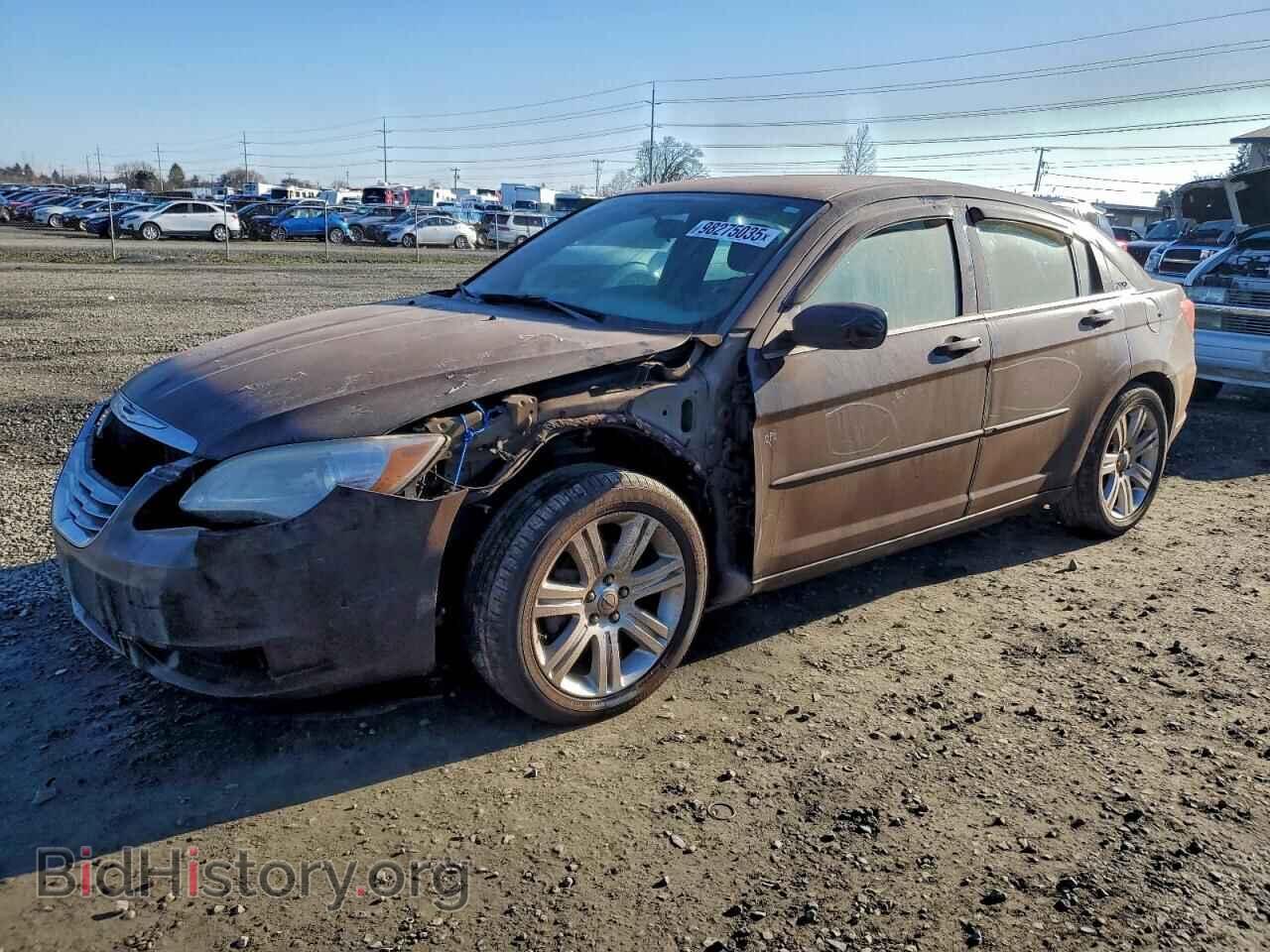 Photo 1C3CCBBB2DN732352 - CHRYSLER 200 2013