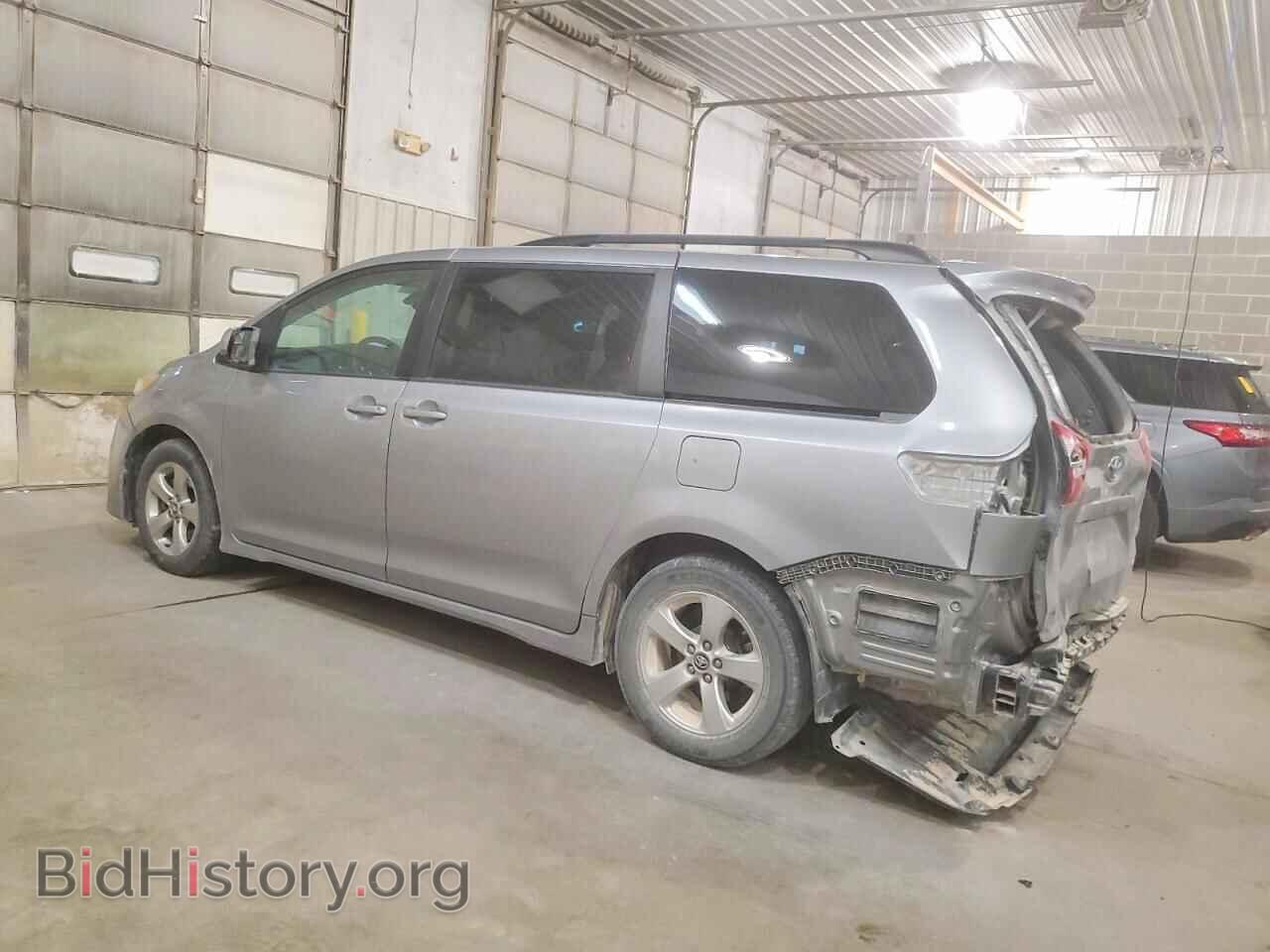 2018 TOYOTA All Models - VIN: 5TDKZ3DC8JS901751 - Фото 2