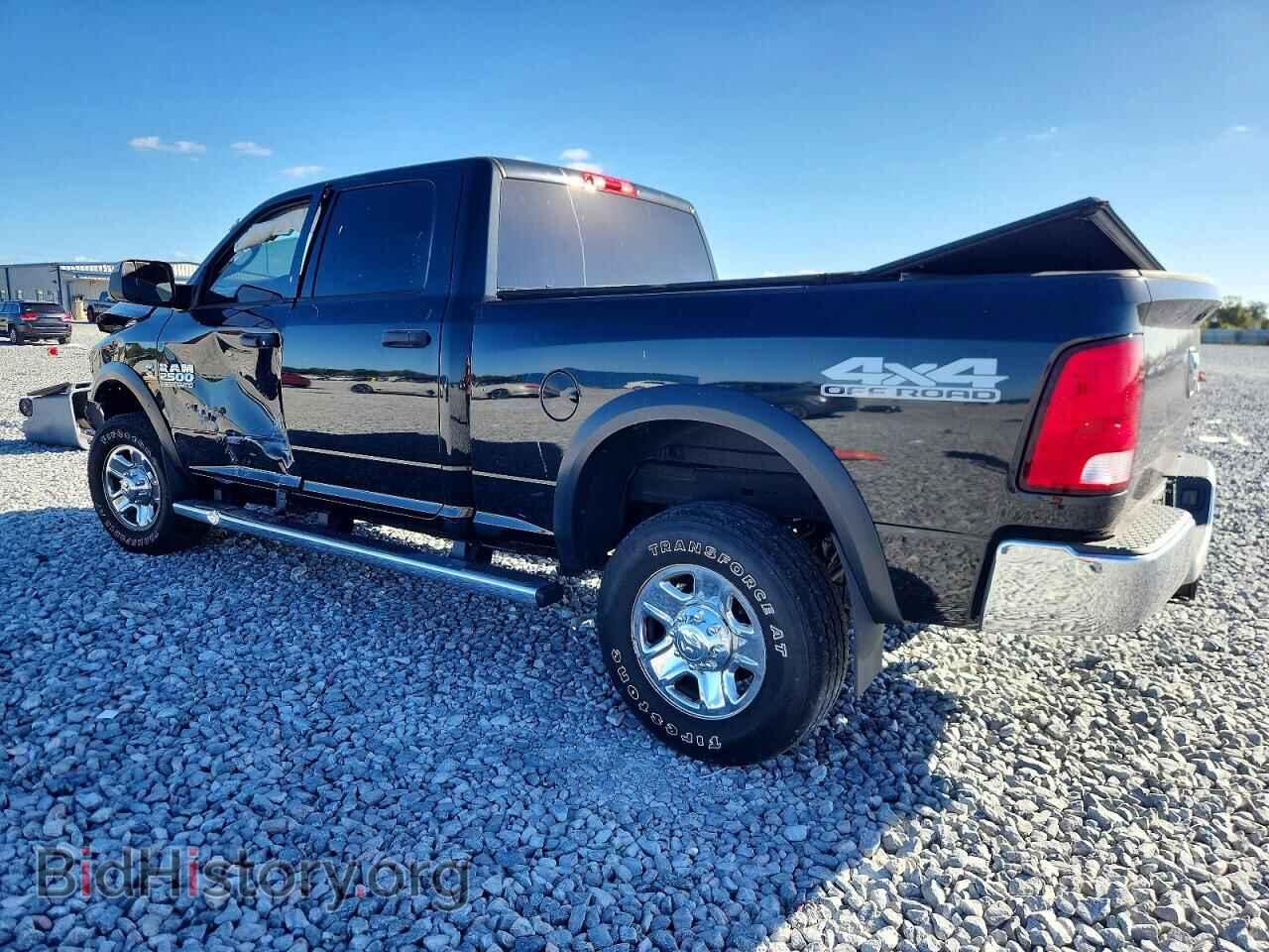 2018 RAM All Models - VIN: 3C6UR5CL9JG399666 - Фото 2