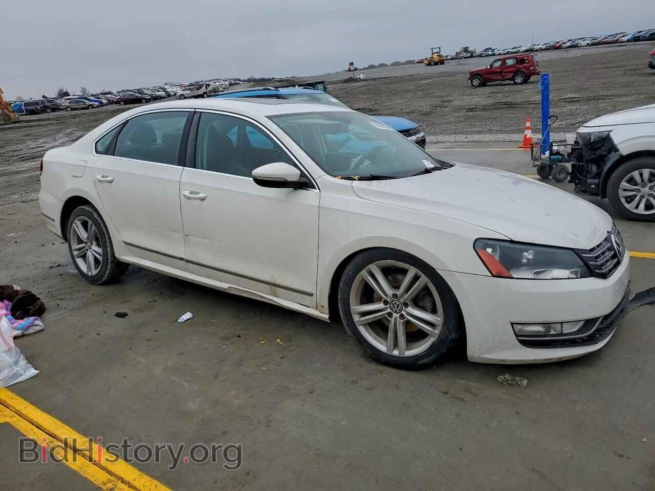 2012 VOLKSWAGEN PASSAT - VIN: 1VWCM7A34CC001753 - Фото 4